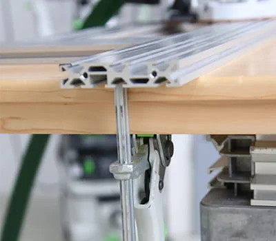 Positionnement du gabarit multi-fraisage