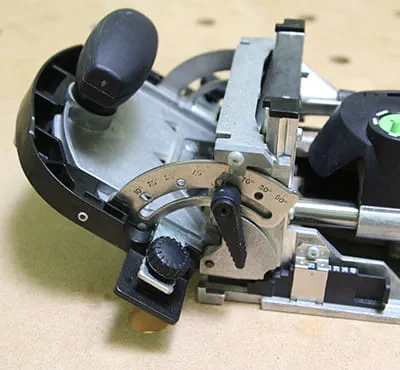 Réglage de l'angle de coupe