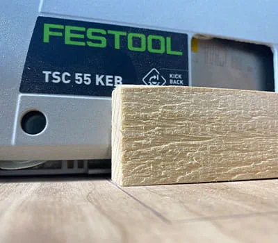 Morceau de bois utilisé comme accessoire