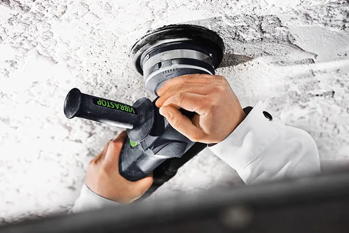 Pleister verwijderen » Gebruiksaanwijzing oude wandpleister affrezen