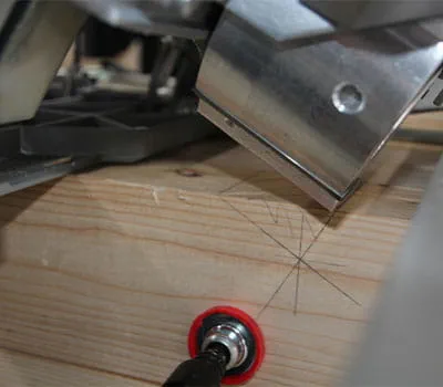 Alignement latéral de la fraise à moiser