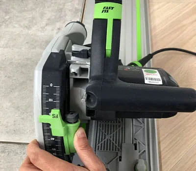 Régler la profondeur de coupe 