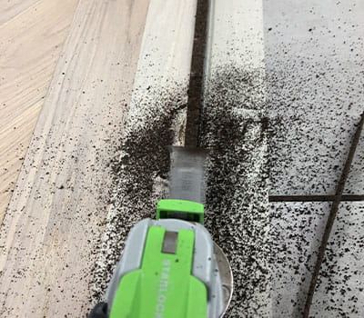 Retouche de la partie saillante