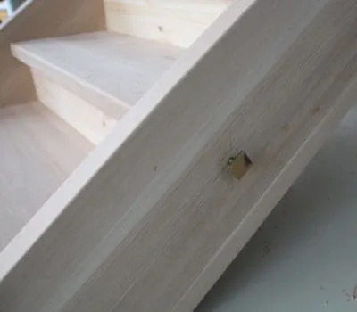 Trapschroeven aanbrengen