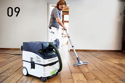 De bouwplaats schoonmaken met de mobiele afzuigunit van Festool