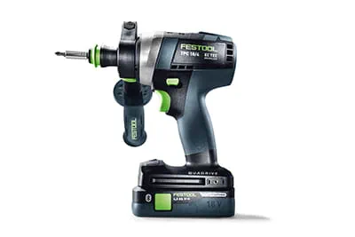 Nieuw vlaggenschip uit de hogere klasse: de nieuwe accu-klopboormachine QUADRIVE TPC 18/4 van Festool. Sinds februari 2022 in de vakhandel verkrijgbaar.