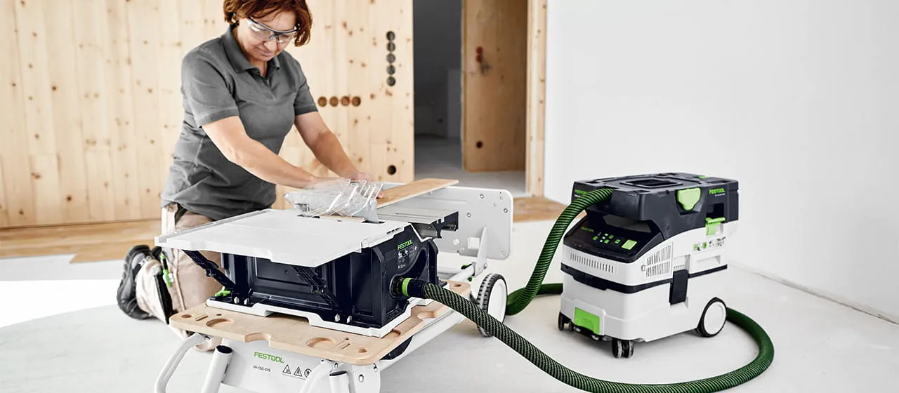 De tafelcirkelzaag is een ideale partner voor de nieuwe Festool accustofzuigers CTC SYS, CTC MINI en MIDI.