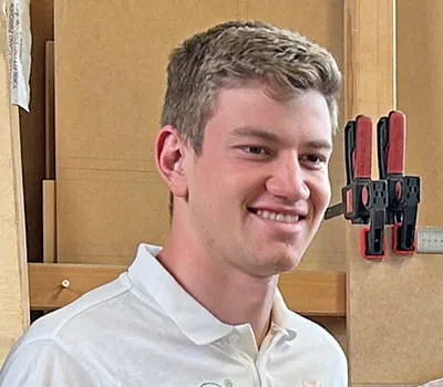 Duitsland kandidaat: schrijnwerker en timmerman Felix Wilhelm